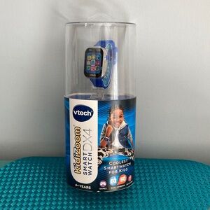 NWT    VTech Kidizoom Smartwatch DX4, Blue